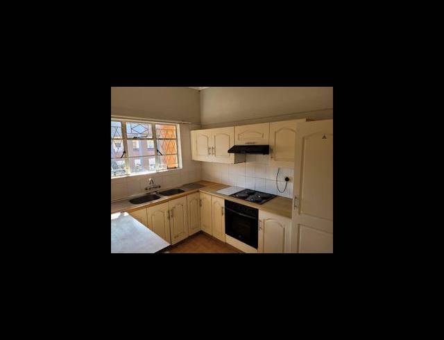 2 BEDROOM APARTMENT TO LET IN PELHAM